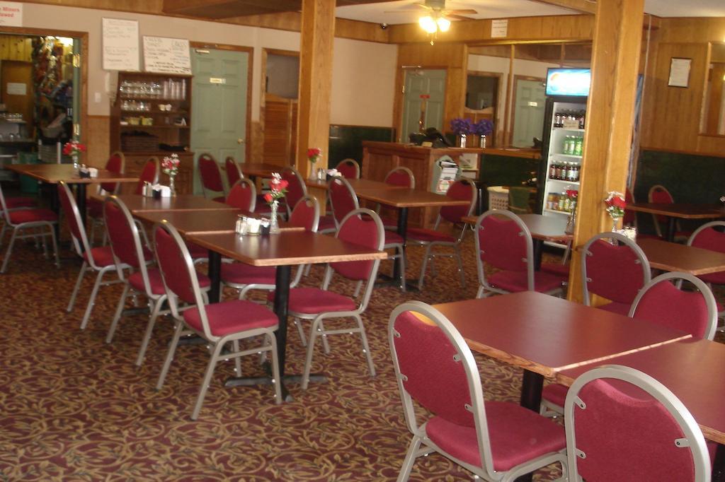 King'S Hotel & Motel By Elevate Rooms Shaunavon Exteriér fotografie