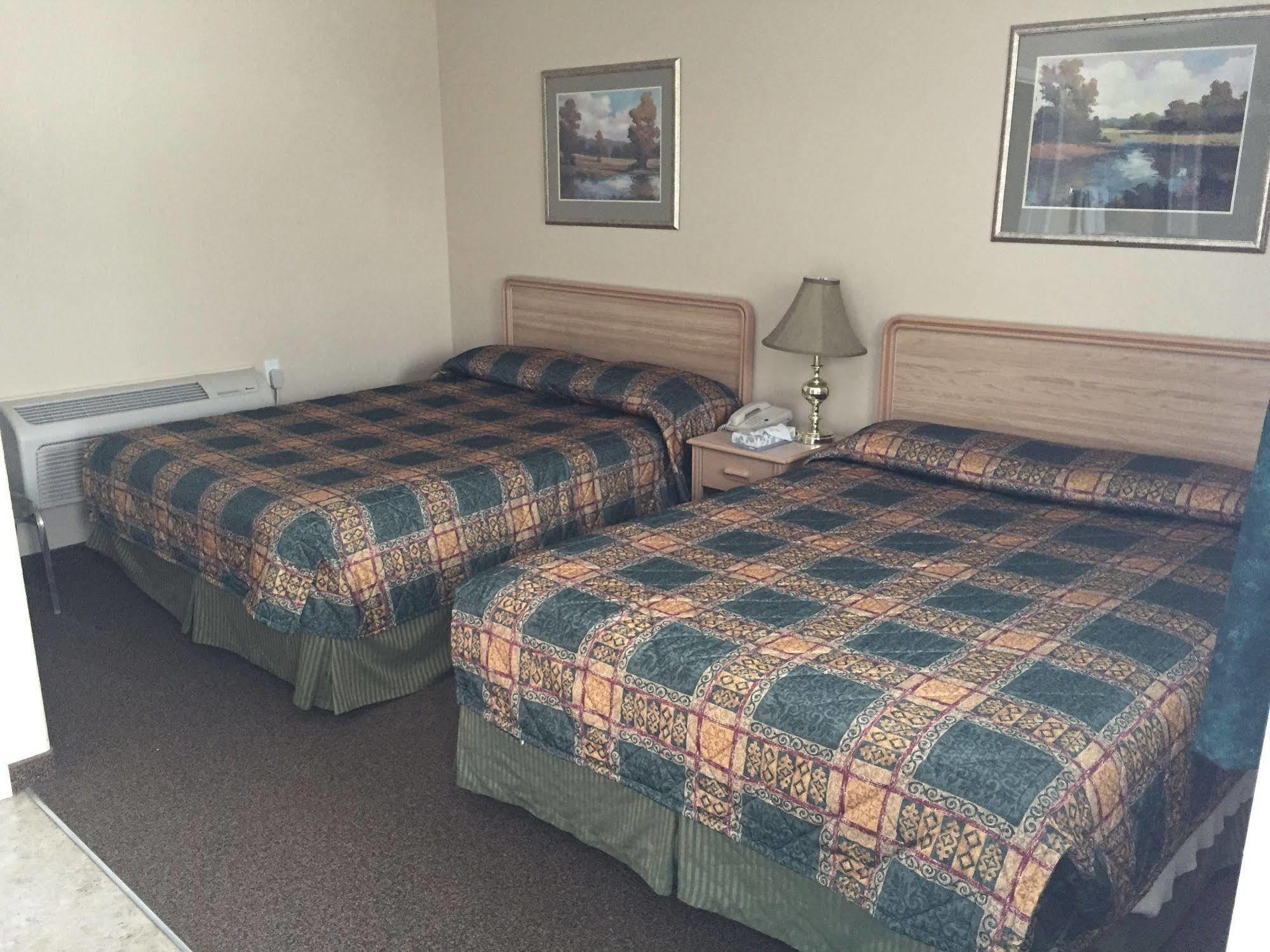 King'S Hotel & Motel By Elevate Rooms Shaunavon Exteriér fotografie