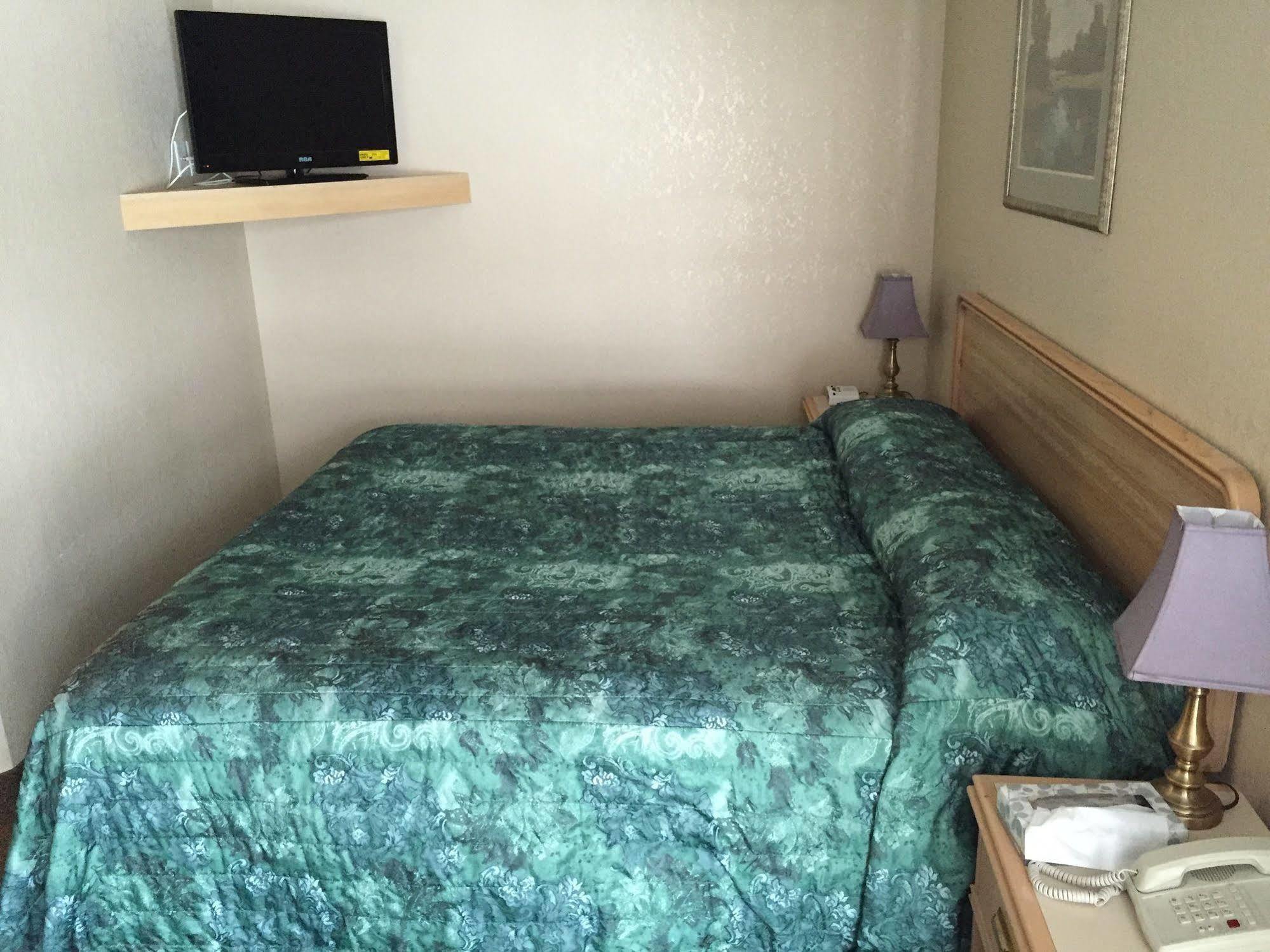 King'S Hotel & Motel By Elevate Rooms Shaunavon Exteriér fotografie